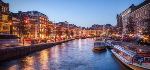 Amsterdam Canal Cruise