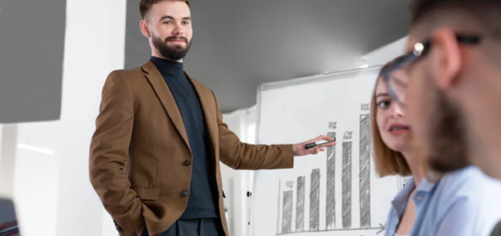 pedrovazpaulo business consultant