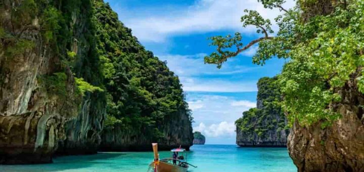 best places to travel in december on a budget