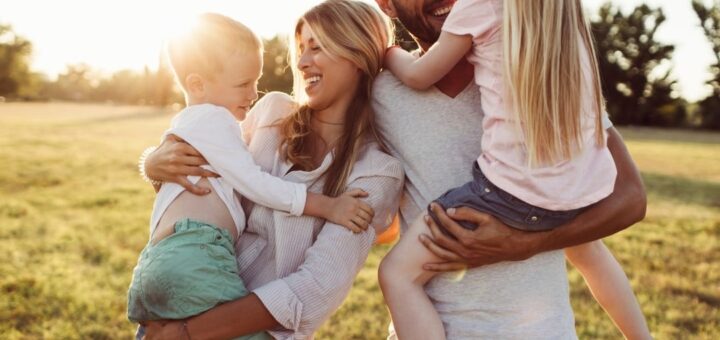 fpmomhacks parenting hacks from famousparenting