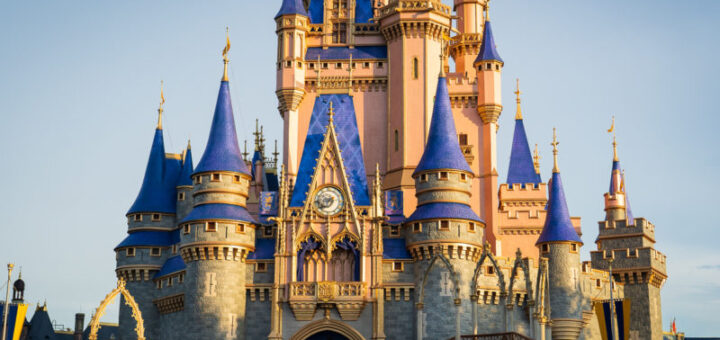 how to become a travel agent for disney