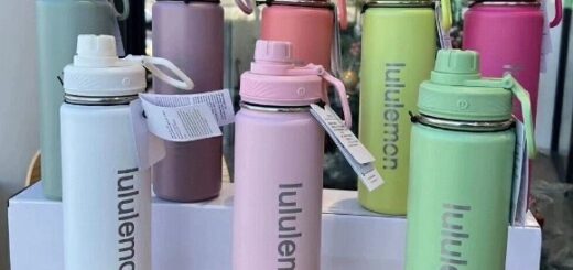 lululemon water bottle