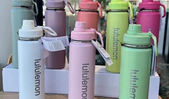 lululemon water bottle