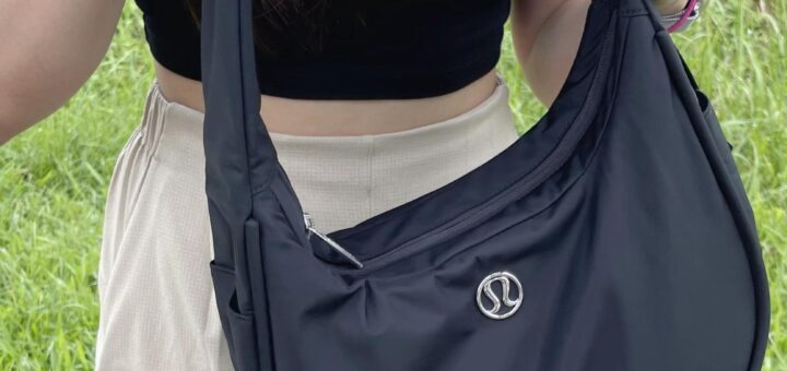 lululemon shoulder bag